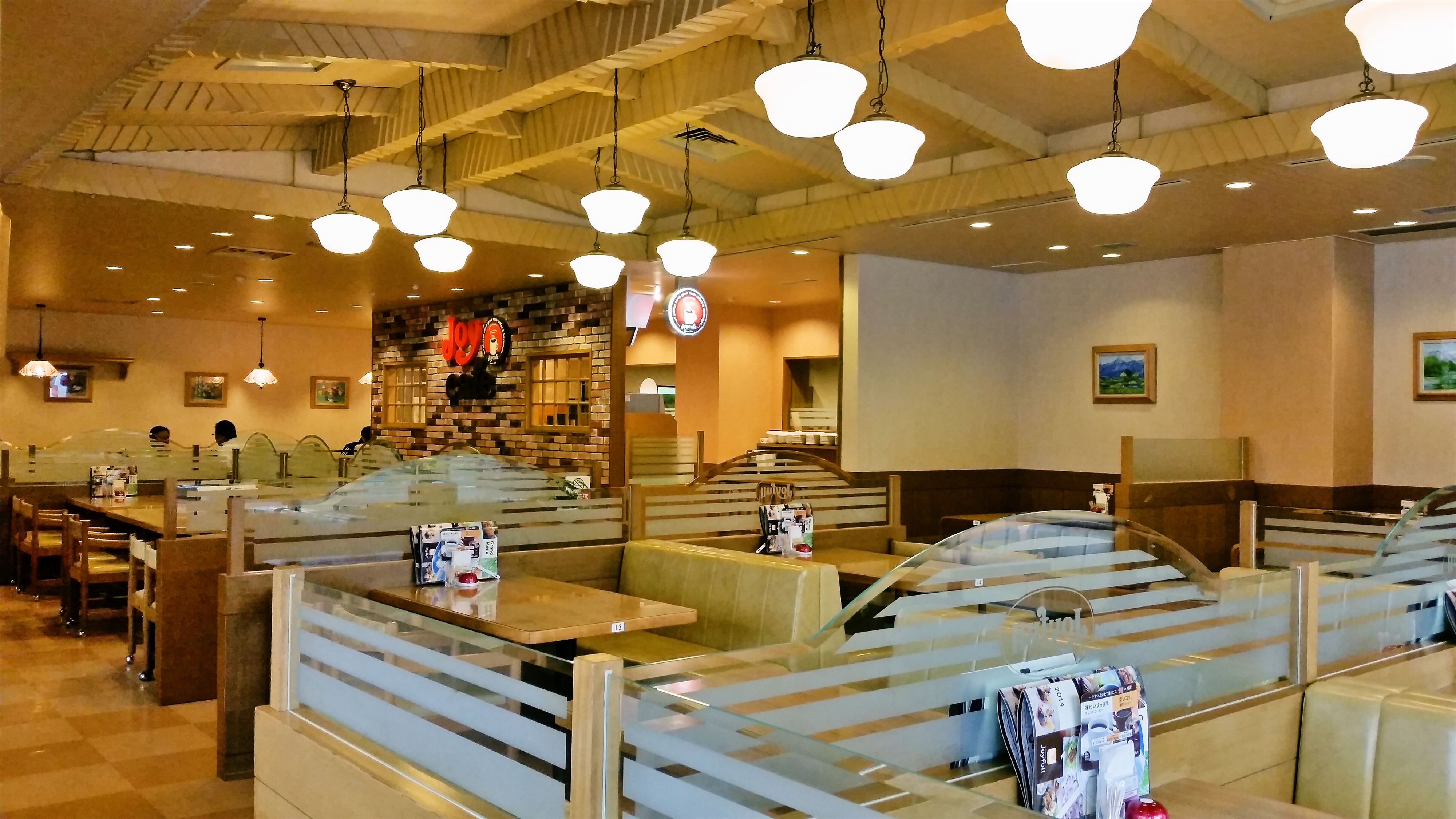 ジョイフル 福岡宗像ホテル内店　レストランスタッフサムネイル